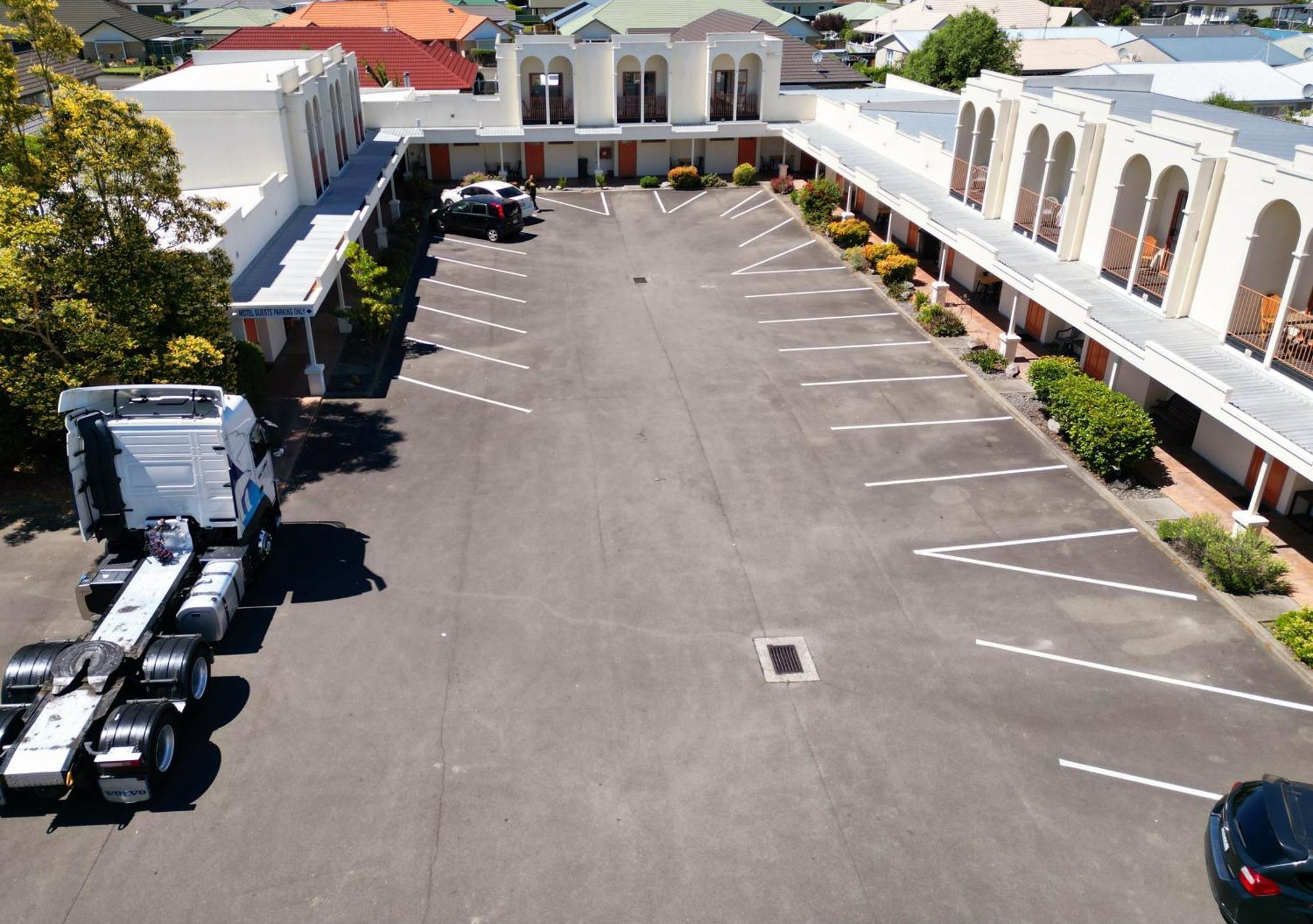 Valdez Motor Lodge Hastings Exterior photo